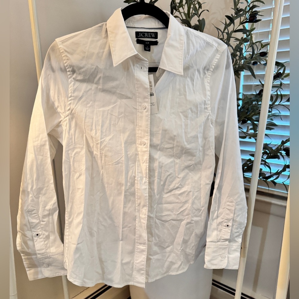 NWT Slim-fit stretch cotton poplin shirt
Size 4